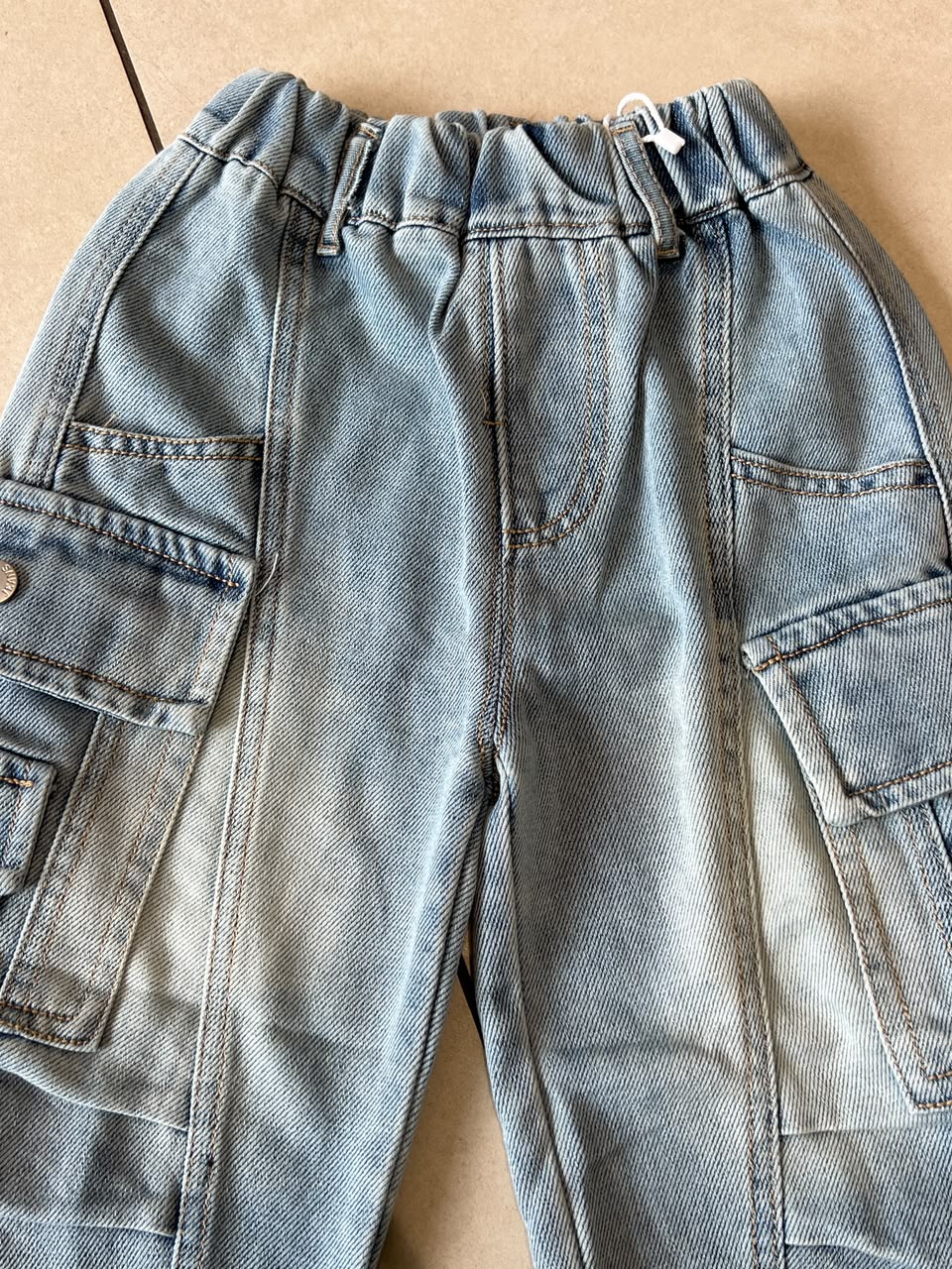 Light Wash Wide-Leg Denim Cargo Pants for Kids, Ages 1-4, close-up, aataa kidd