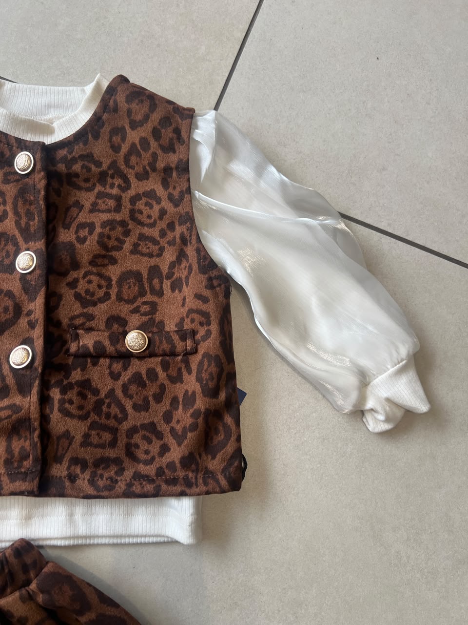 Coordinated Top and Bottom Casual Set for Girls | Ages 2–5, front view, aataa kidd