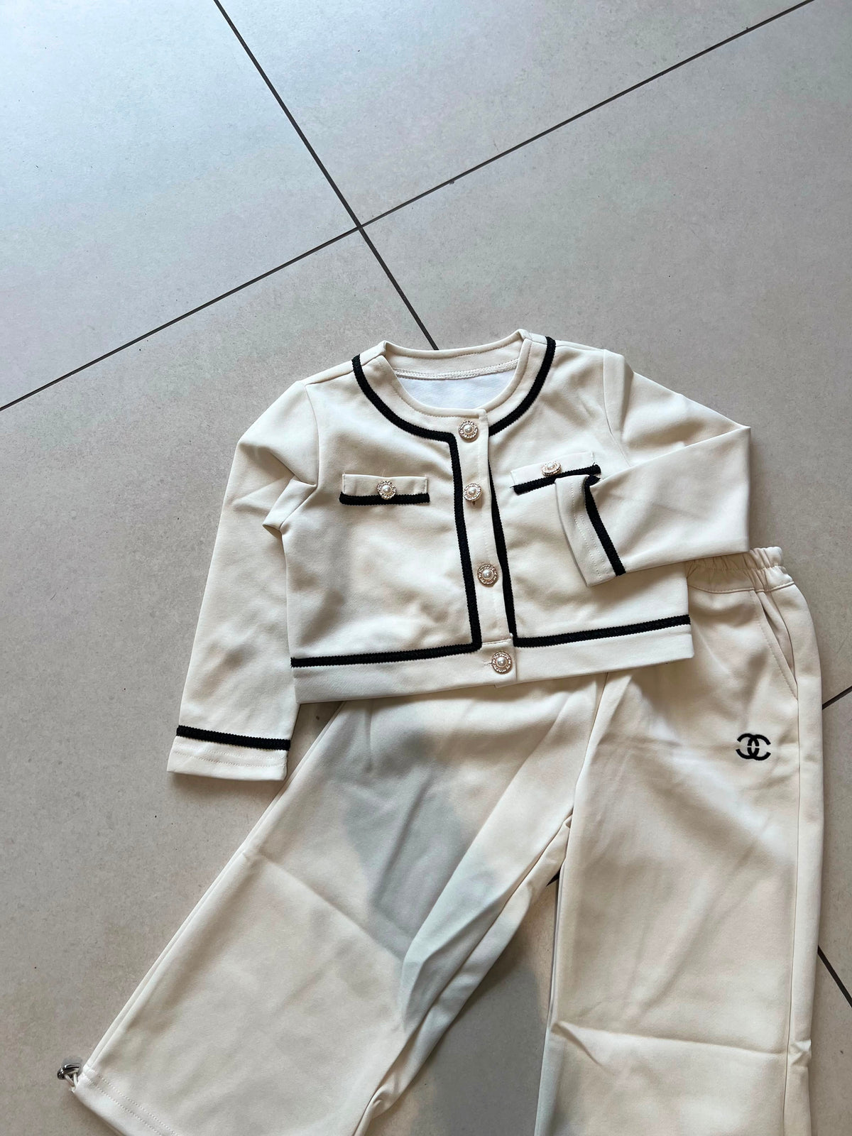 Everyday Two-Piece Outfit Set for Kids | Ages 3–8, collar detail, aataa kidd