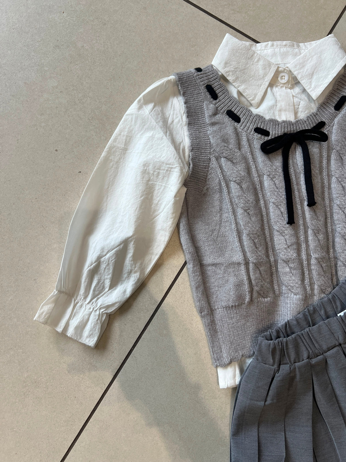 Coordinated Top and Bottom Casual Set for Girls | Ages 3–6, hem detail, aataa kidd