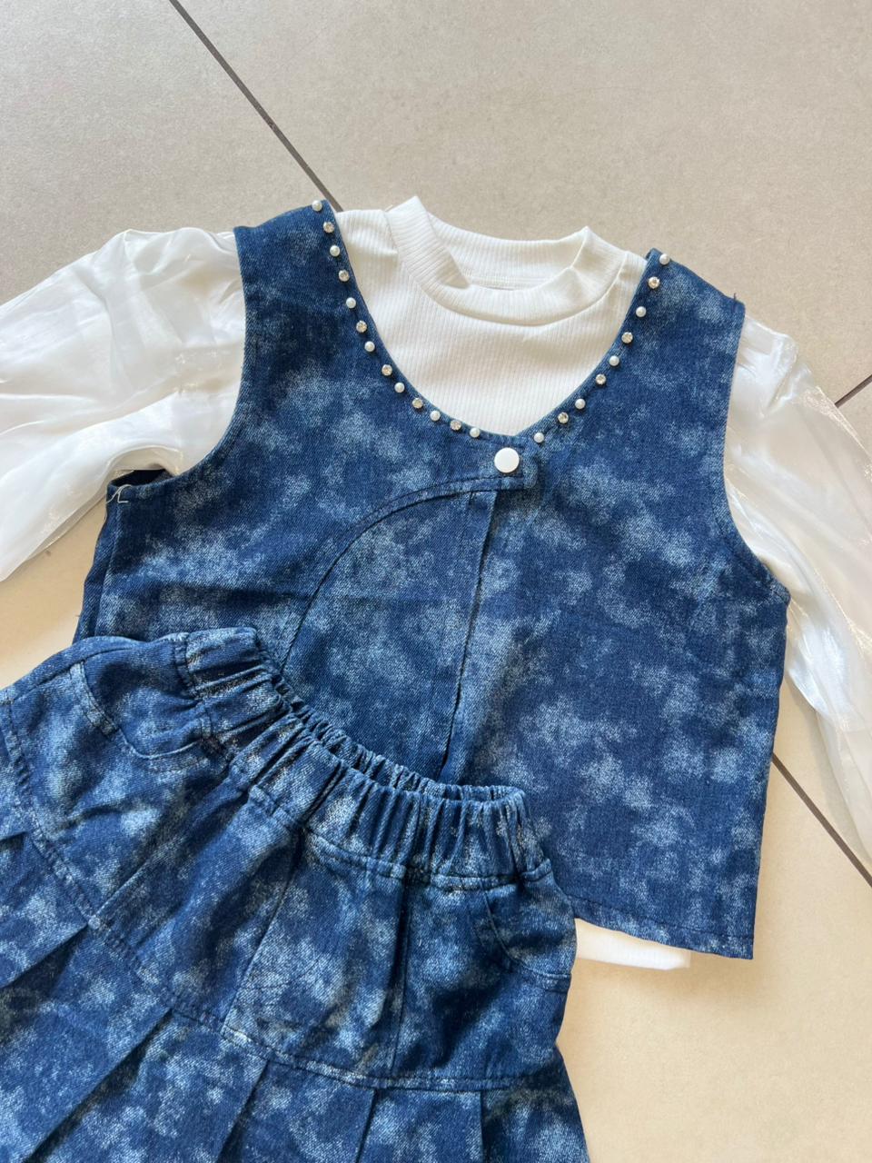 Coordinated Top and Bottom Casual Set for Girls | Ages 5–6, front view, aataa kidd