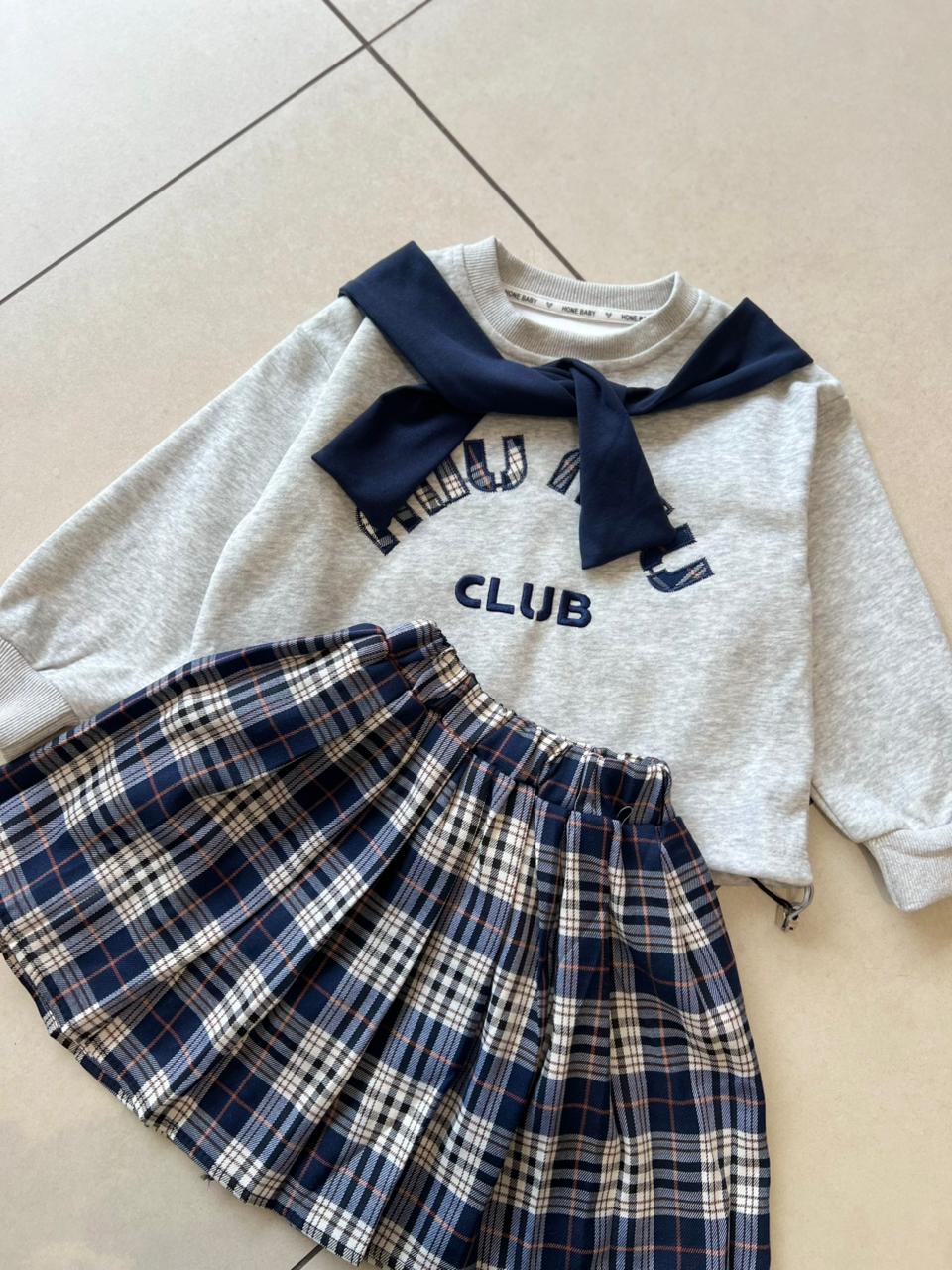 Coordinated Top and Bottom Casual Set for Girls | Ages 3–5, front view, aataa kidd