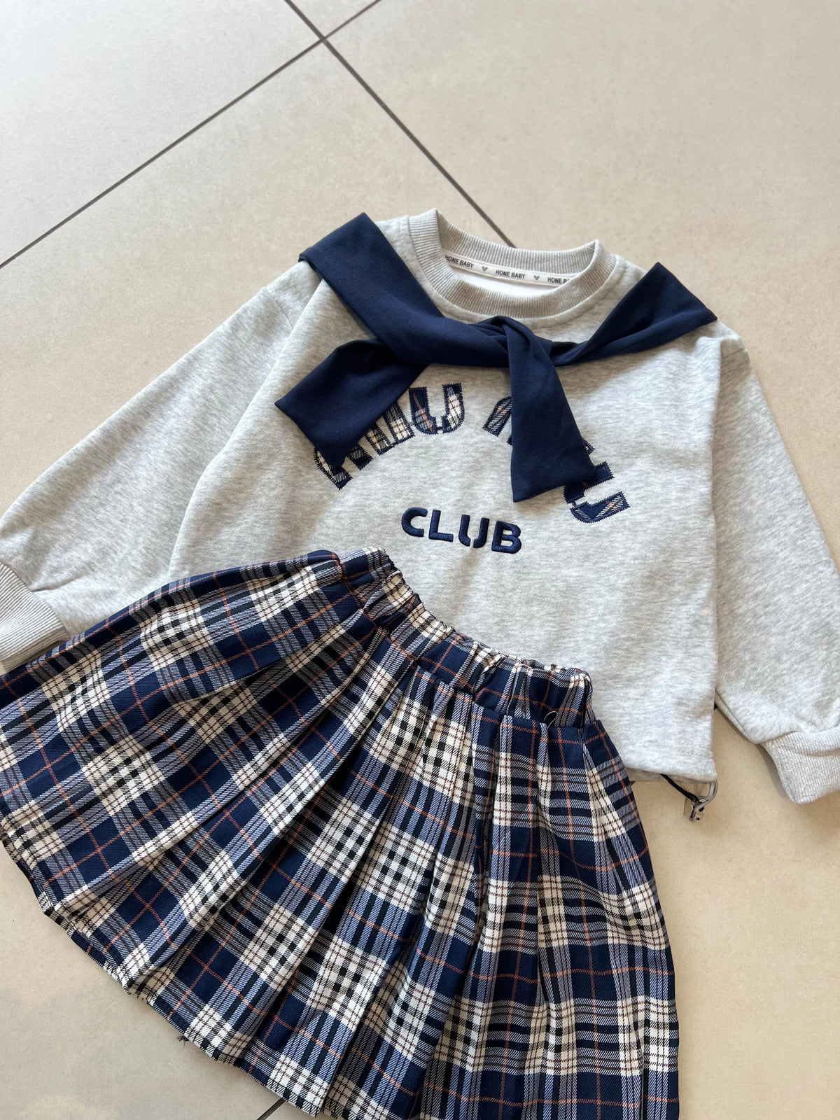 Coordinated Top and Bottom Casual Set for Girls | Ages 3–5, cuff detail, aataa kidd